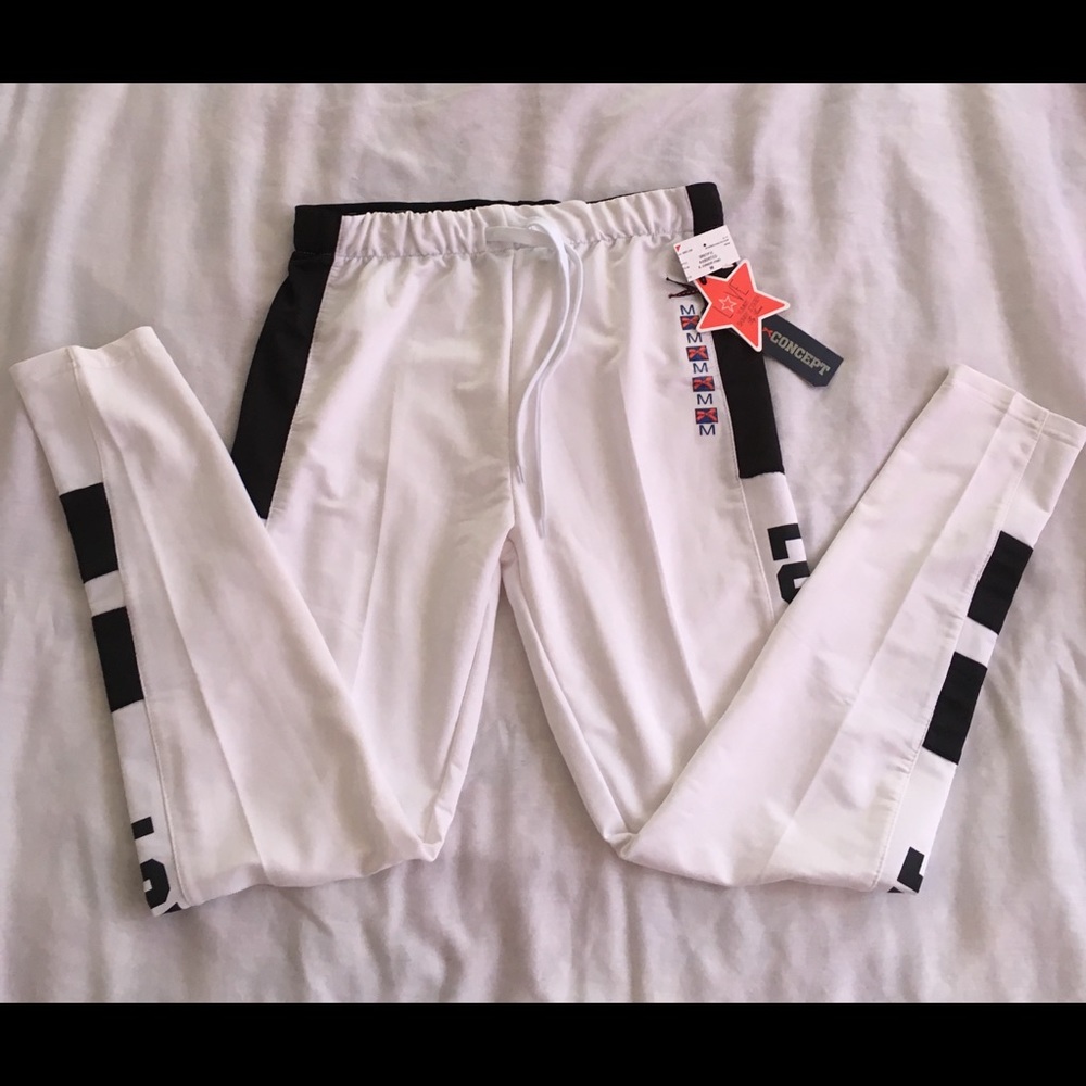 Love pants, white color Size Juniors M - Picture 4 of 8